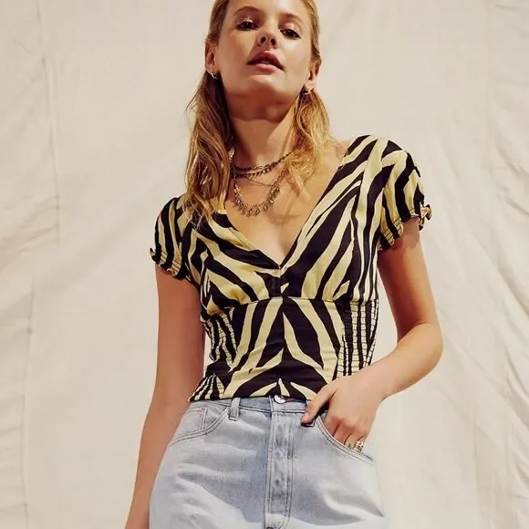 Free People Show Me Love Top Size M - Picture 1 of 5